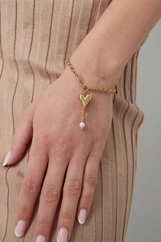 zilverkleurige armband met hart